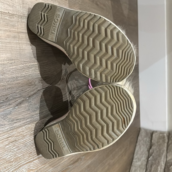 Girls Sorel Joan of Arc Insulated Snow Boots Size 4 (Big Kid) - Picture 5 of 7